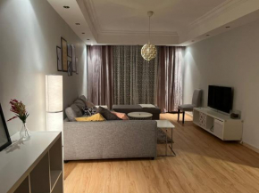 Ronza Elegant Apartment